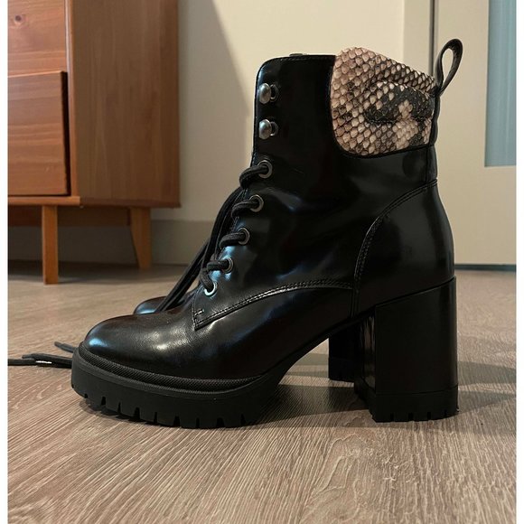 AEROSOLES Shoes - Black Leather Lace Booties